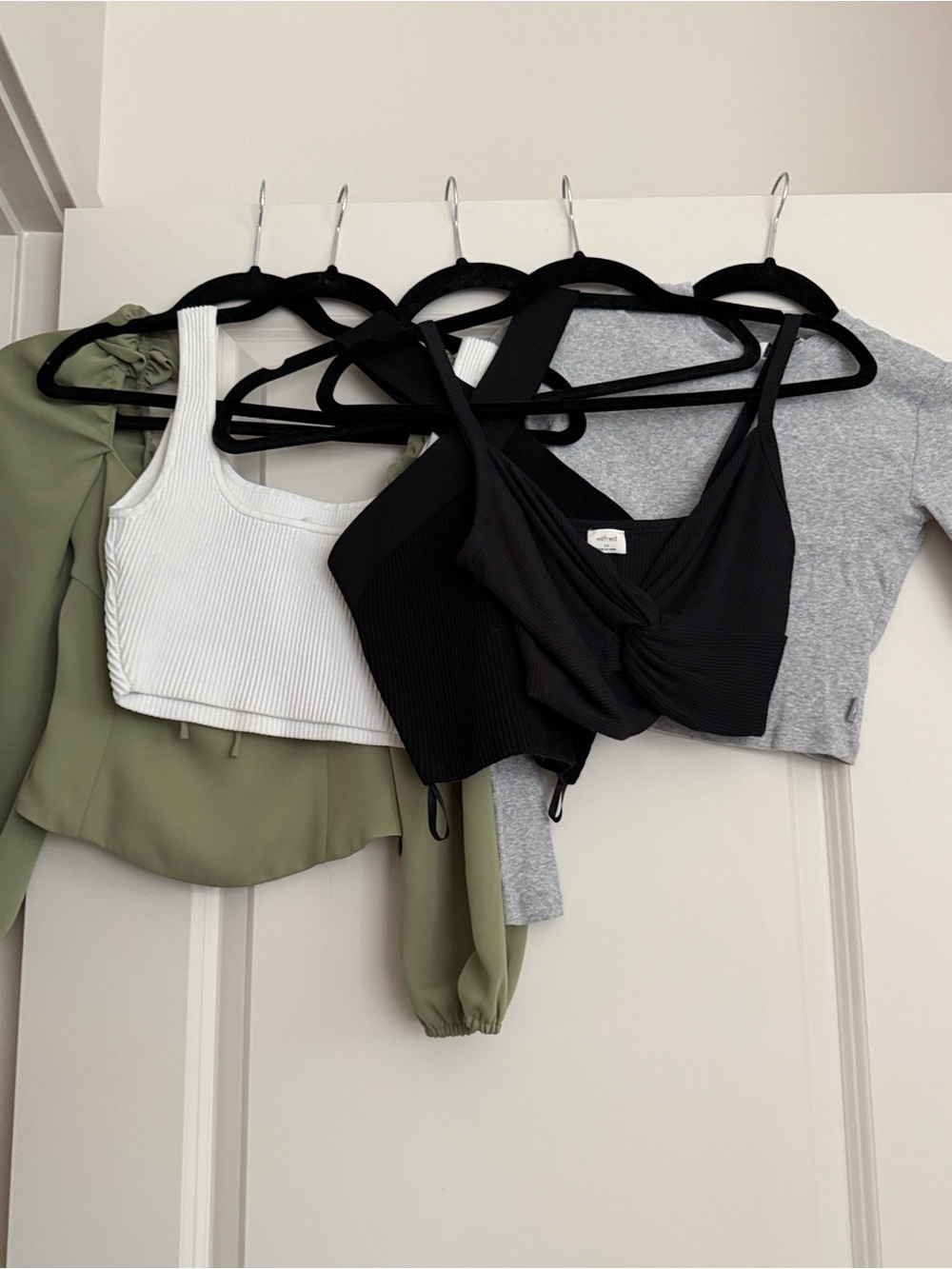 Aritzia Tops Bundle XXS-XS Babaton sculpt, wilfred, TNA